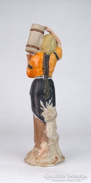 0M712 Biszkvit porcelán vízhordó lány figura 23 cm