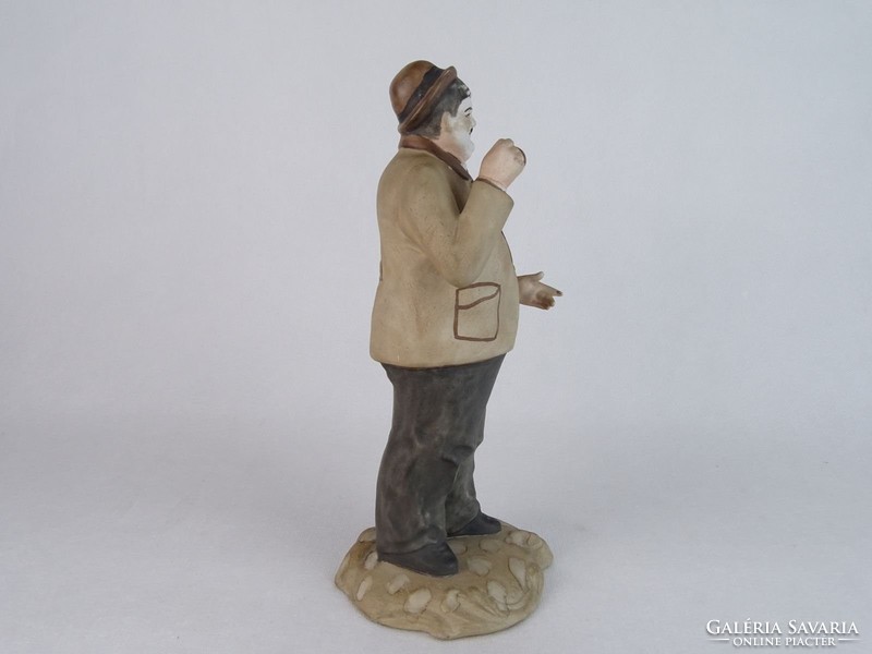 0M725 Oliver Hardy "Pan" porcelán figura 26 cm