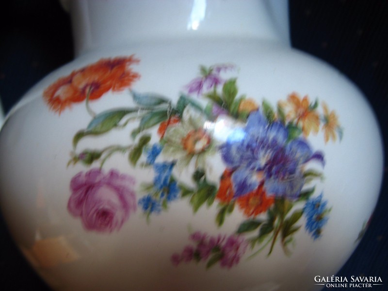 Zsolnay ,  antik  mezei virágos , kézi festésű  korsó , az 1800 évek végéről