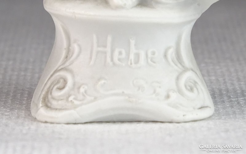 0N084 Régi Hébé ifjúságistennő porcelán szobor