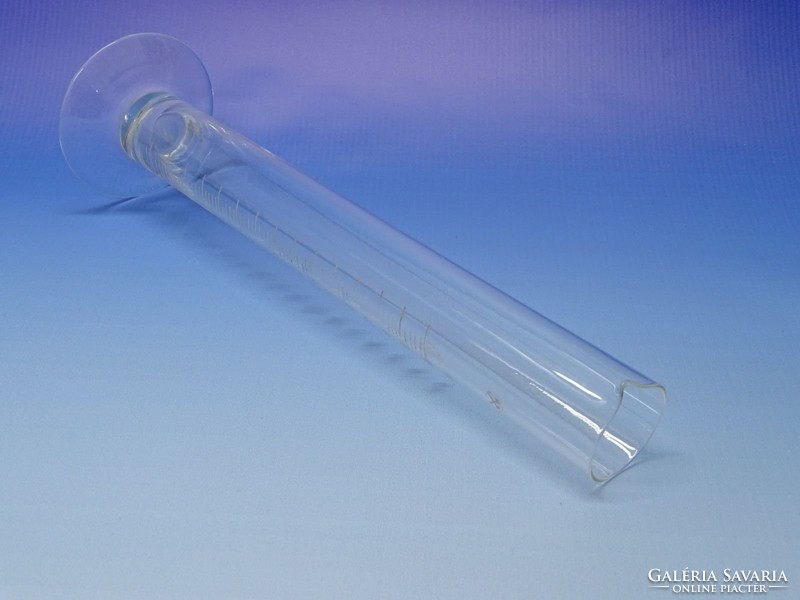 0N177 Régi mércézett laboratóriumi üveg