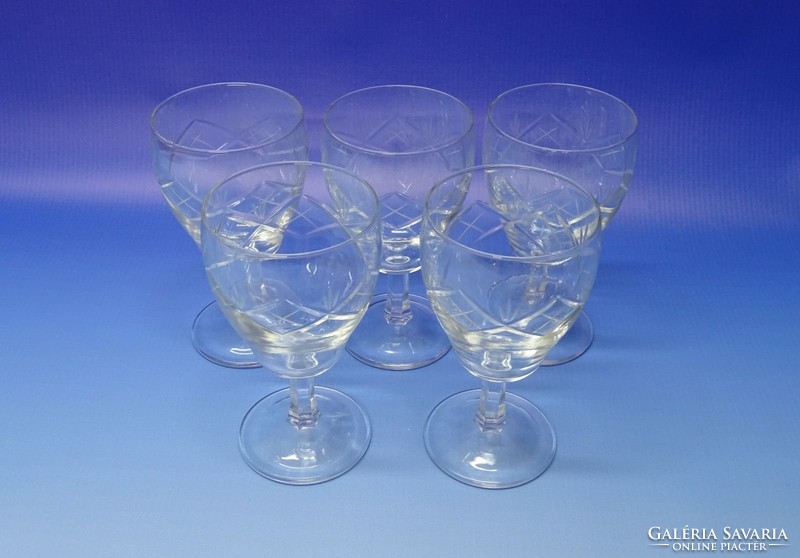 0N230 Csiszoltüveg talpas pohár készlet 5 darab