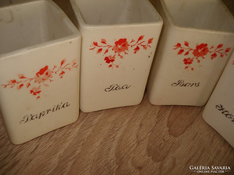 Gránit porcelán virágos fűszertartók ( 6 db)