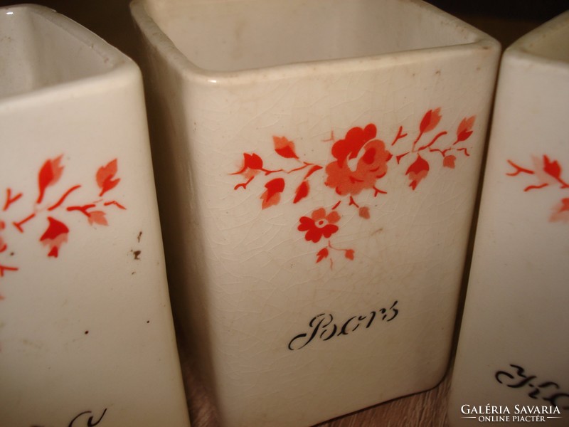 Gránit porcelán virágos fűszertartók ( 6 db)