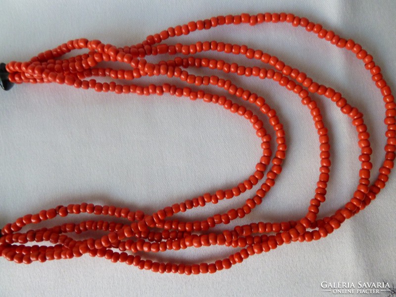 Spectacular genuine coral chain