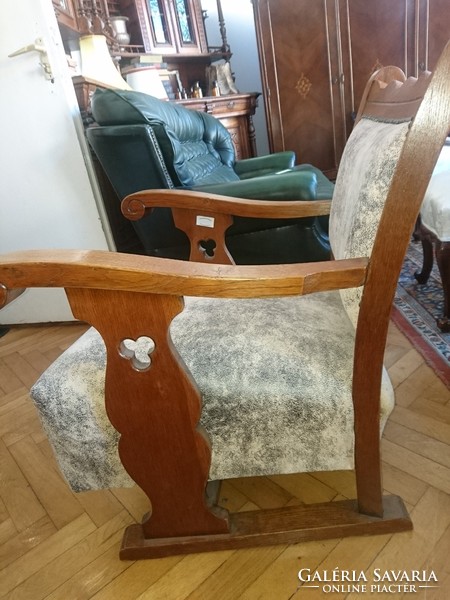 Renesans tölgy fotel eladó