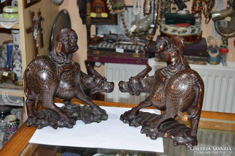 2 darab kínai fa figura