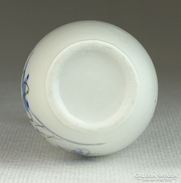 0N695 Kis méretű porcelán ibolyaváza 9 cm