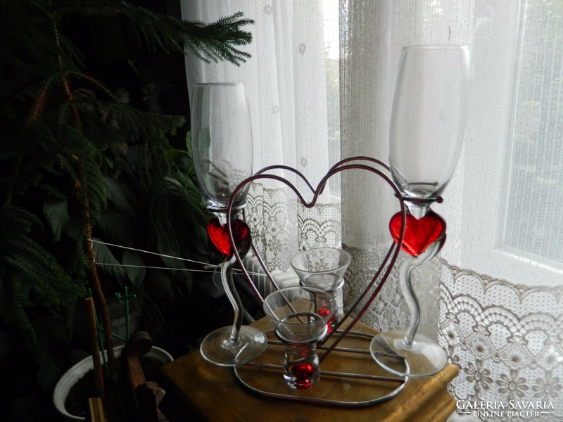 For lovers, couples, 4 glasses - set on a heart-shaped holder