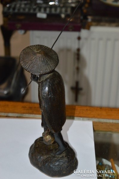 Régi kínai sárgaréz figura