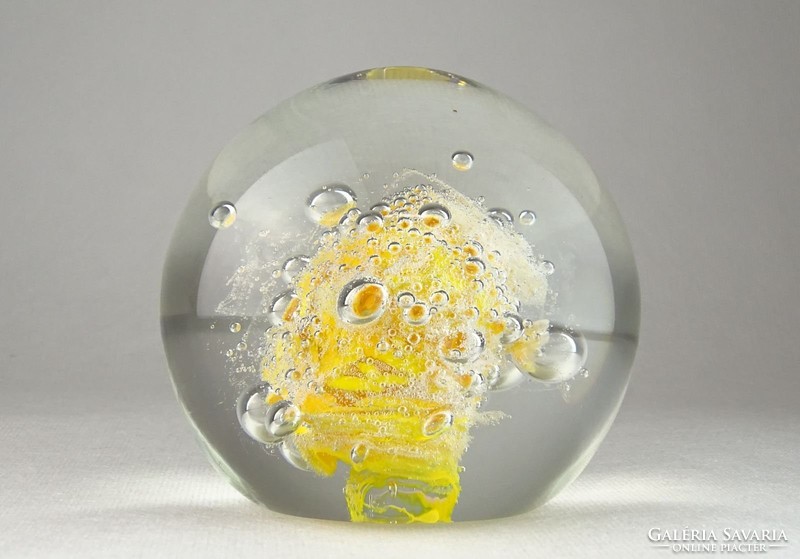 0N810 Hatalmas üveg levélnehezék buborékokkal 2 kg