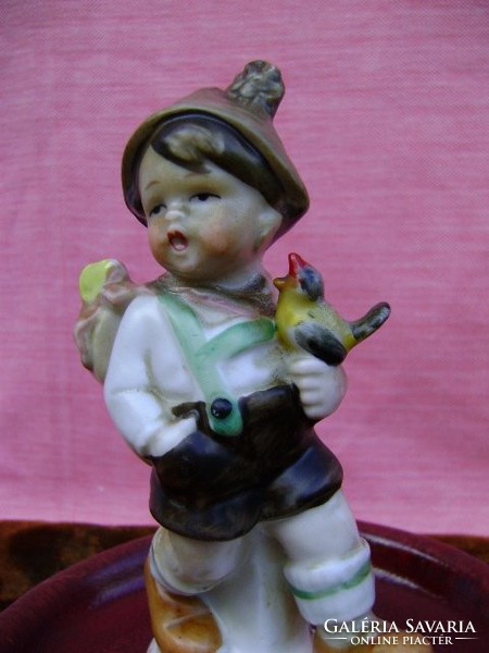 Nagyon régi német Hummel jellegű figurális porcelán kis hibás