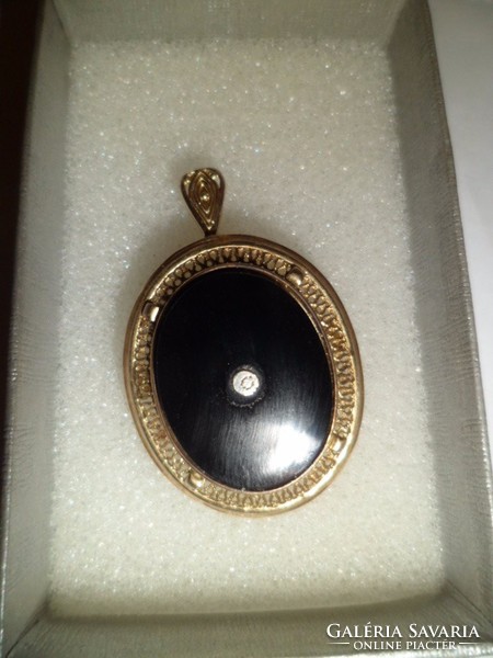 Gold-plated silver pendant / brooch