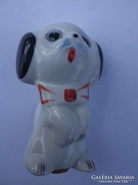 Retro fűszertartó-fűszerszóró pitiző porcelán kutya