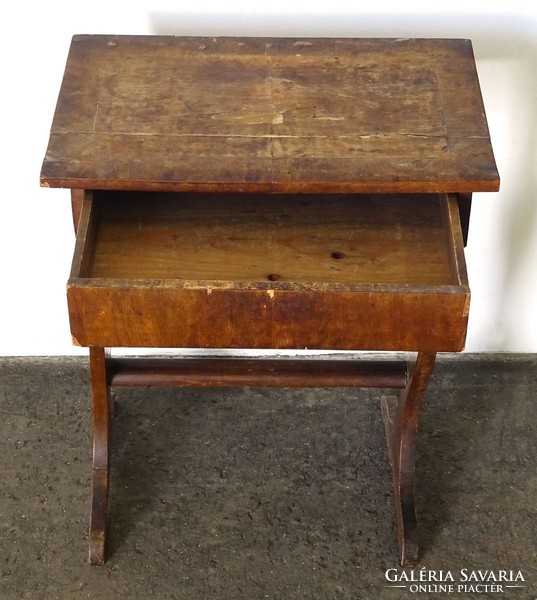 0O369 Antik Biedermeier varróasztal lerakó asztal