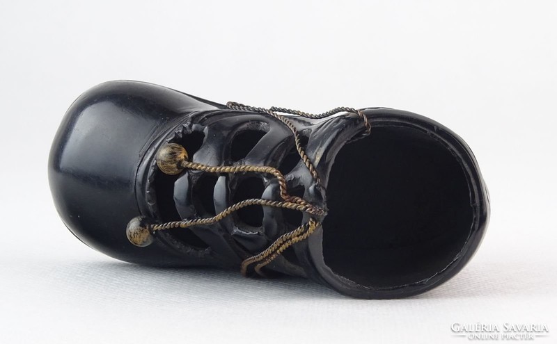 0O278 Kis méretű bronz cipő dísztárgy 12 cm