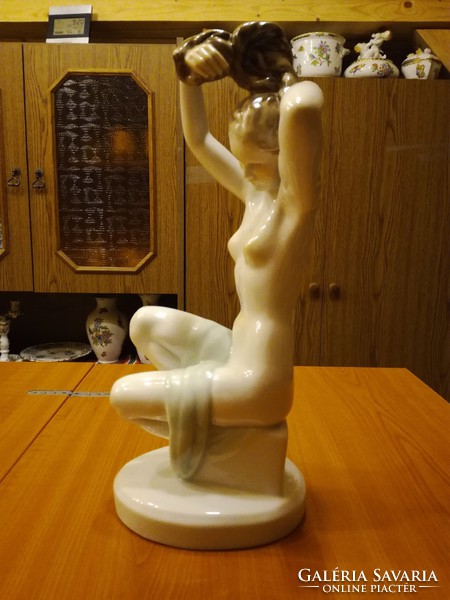 Large Herend woman combing her hair, female nude figure 37 cm