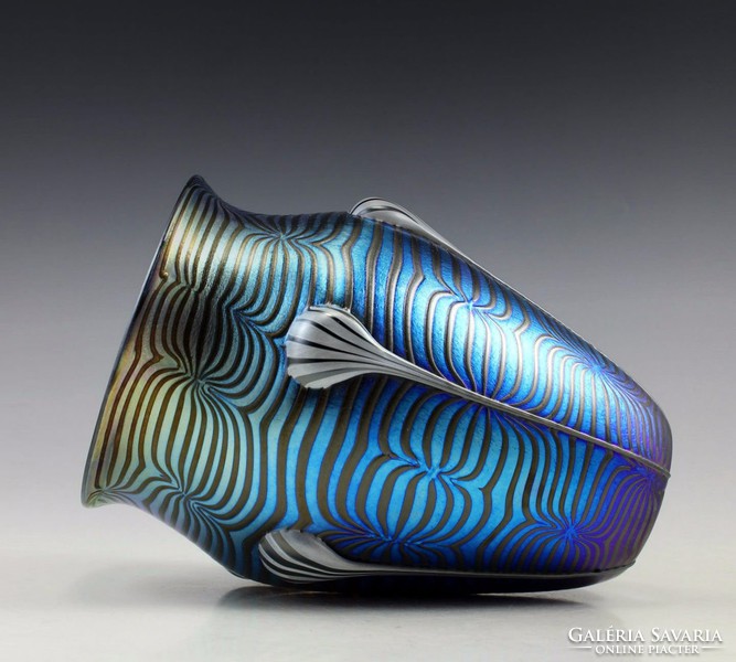 Wonderful Art Nouveau handmade blown iridescent glass vase 20cm