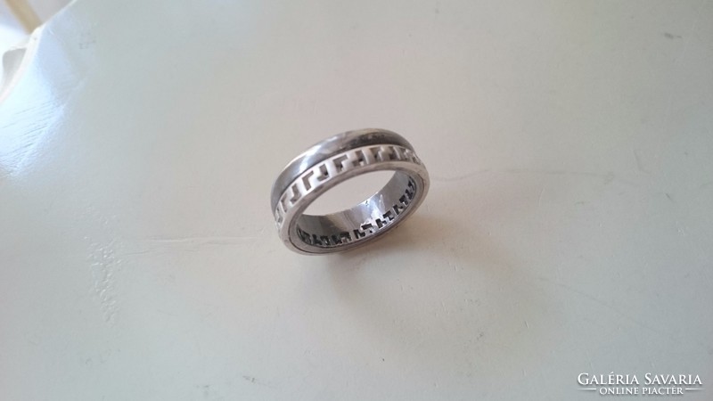 Ezüst különleges gyűrű (Egy darab de a két rész forog)  925- ös 
