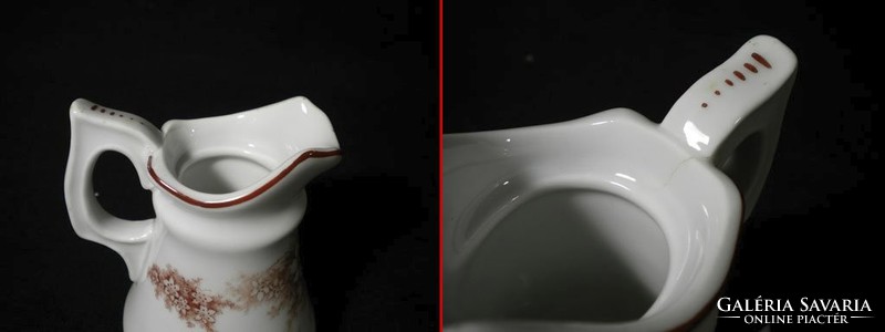 S126 Fajansz porcelán tejszínes kiöntő
