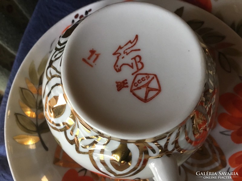 Antik orosz, szovjet verbilki teás, 6 szem, dús aranyozás, kézzel festett (204)