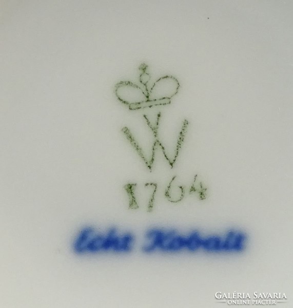 0P383 Wallendorf porcelán váza 13.5 cm