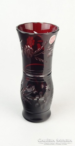 0P486 Bordó csiszolt üveg kristály váza 15.5 cm