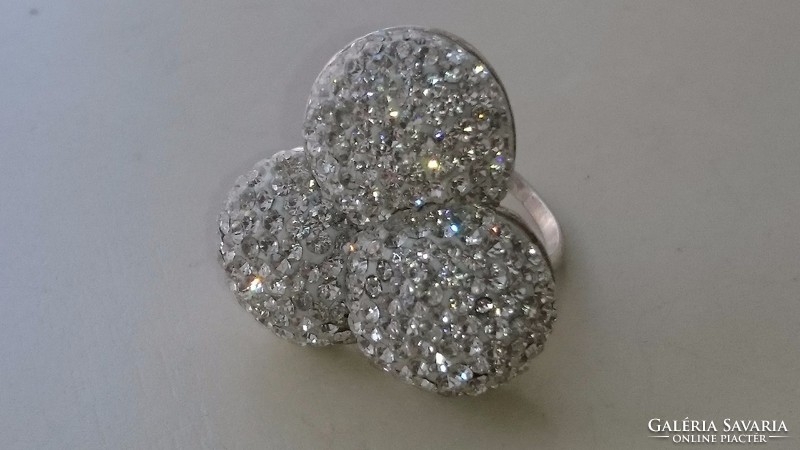 Ezüst gyönyörű impozáns, dekoratív gyűrű cirkonkövekkel 925 