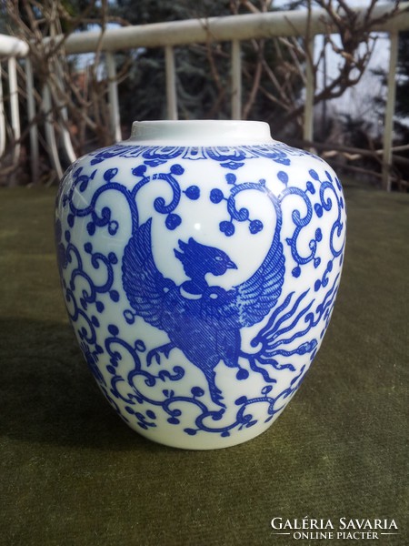 Old Japanese phoenix bird vase