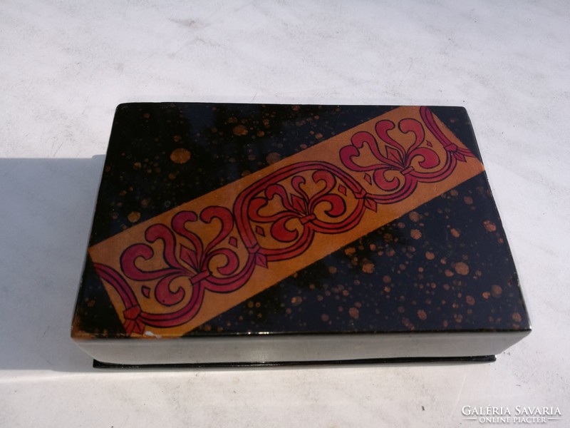 Far Eastern lacquer box