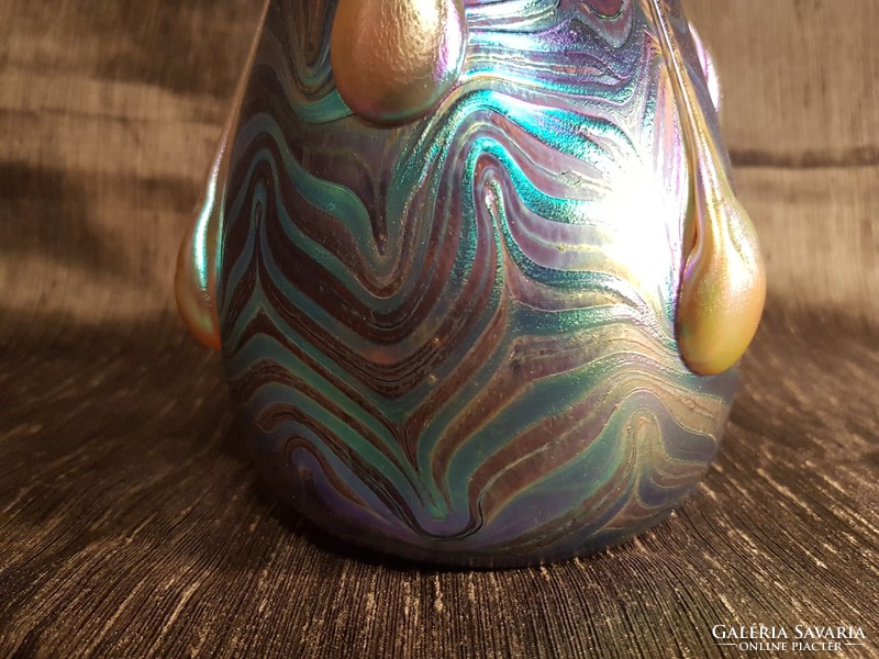 Csodálatos fújt szecessziós irizáló üveg váza gyönyörű színekkel