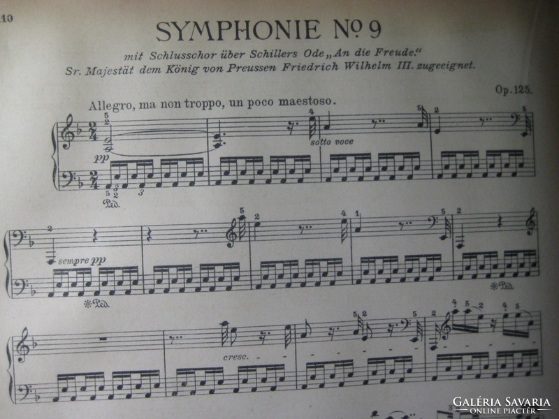 Beethoven szinfoniái  VI- IX ig     Leipzig  C:F: Peters    23 x 30  cm  165 oldal
