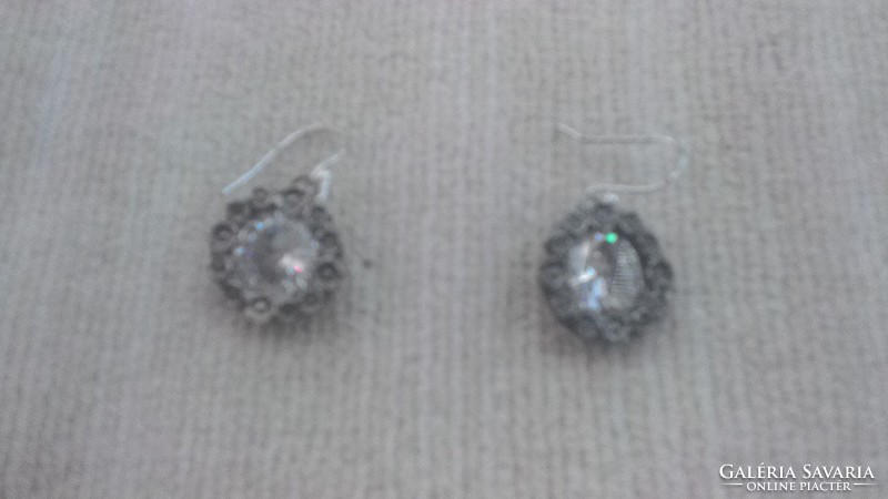 Israeli silver earrings with zircon
