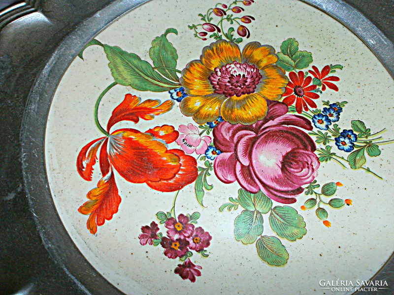 Antik porcelán betétes ón fali tányér