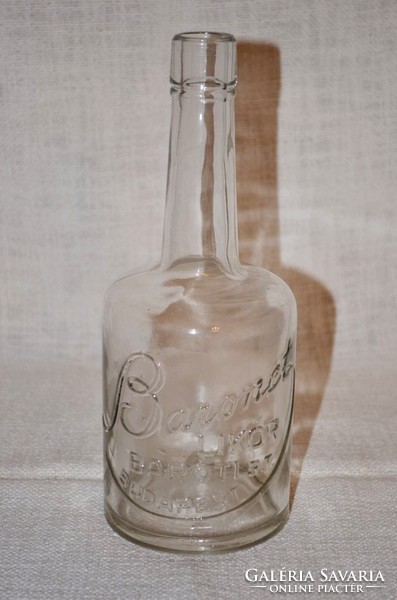 Baronet likőrösüveg  ( DBZ 00101 )