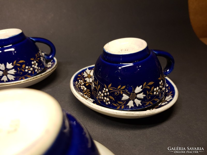 4 blue sarreguemines majolica coffee cups with cornflower bottoms