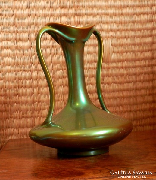 Zsolnay eozin is a two-seated Art Nouveau vase
