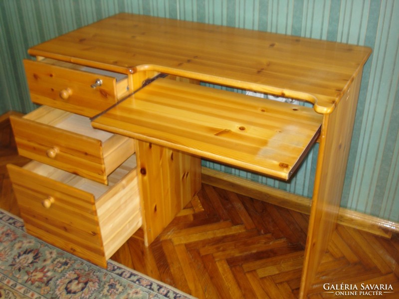 Skandináv stílusú íróasztal és számítógépasztal