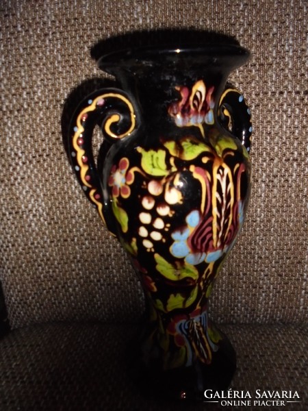 Kézzel festett HMV Fejes kerámia váza