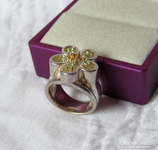 Gyönyörű, attraktív virágos ezüst gyűrű - 25,4 gr