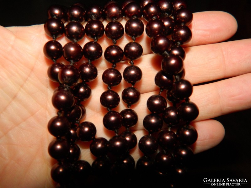 Gyöngysor - különleges opálos barna gyöngyökkel