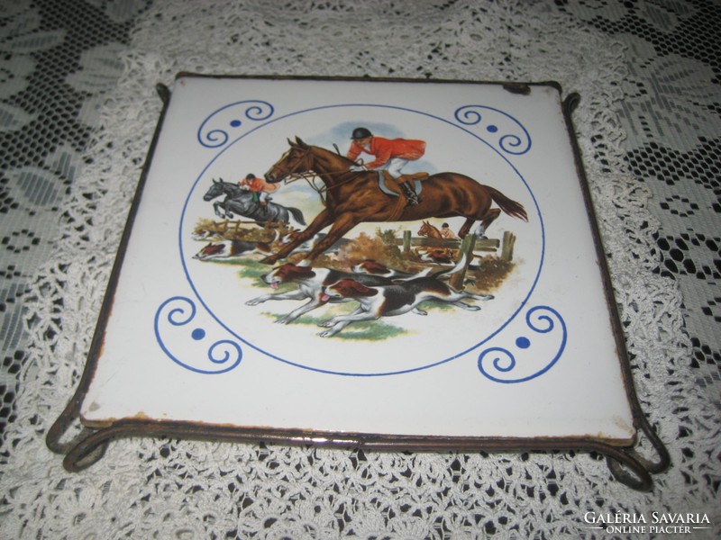 Antik  díszcsempe ,  asztali alátétként   fém kerettel  STEULER   15,5 x 15,5 cm