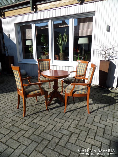 Bidermaier dining table with 4 armchairs