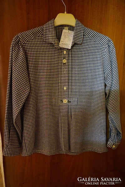 Hat's checkered boy shirt with buttonhole embroidery for sale.