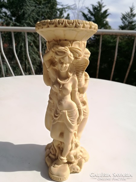 Indian dancing women, orientalist vase