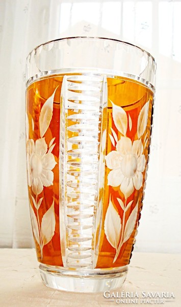 Bohémia, Karl Palda   borostyán színű, kristály váza (1930-as évek)