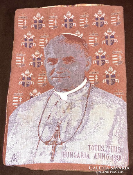 Pope John Paul 2 totus tuus, commemorative pillow with coat of arms 1991.