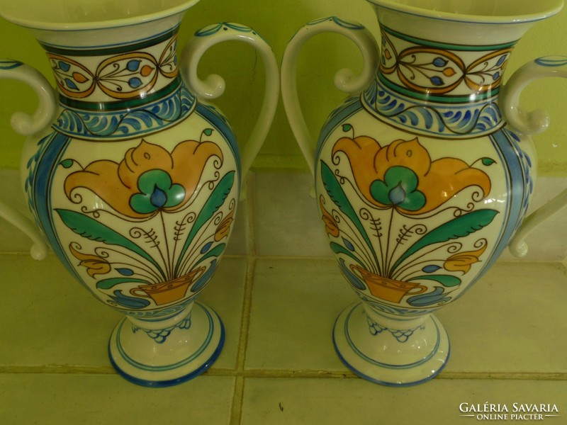 Kézzel festett porcelán váza páros
