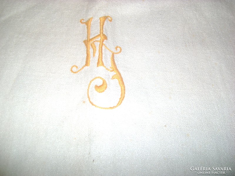 Régi, hímzett monogramos damaszt törölköző
