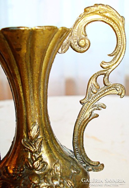 Barokk bronz, füles váza